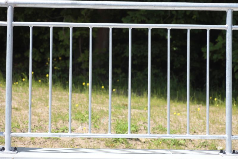 Metal Fencing Service